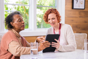 Choosing the Right Home Health Care Agency for Your Loved Ones